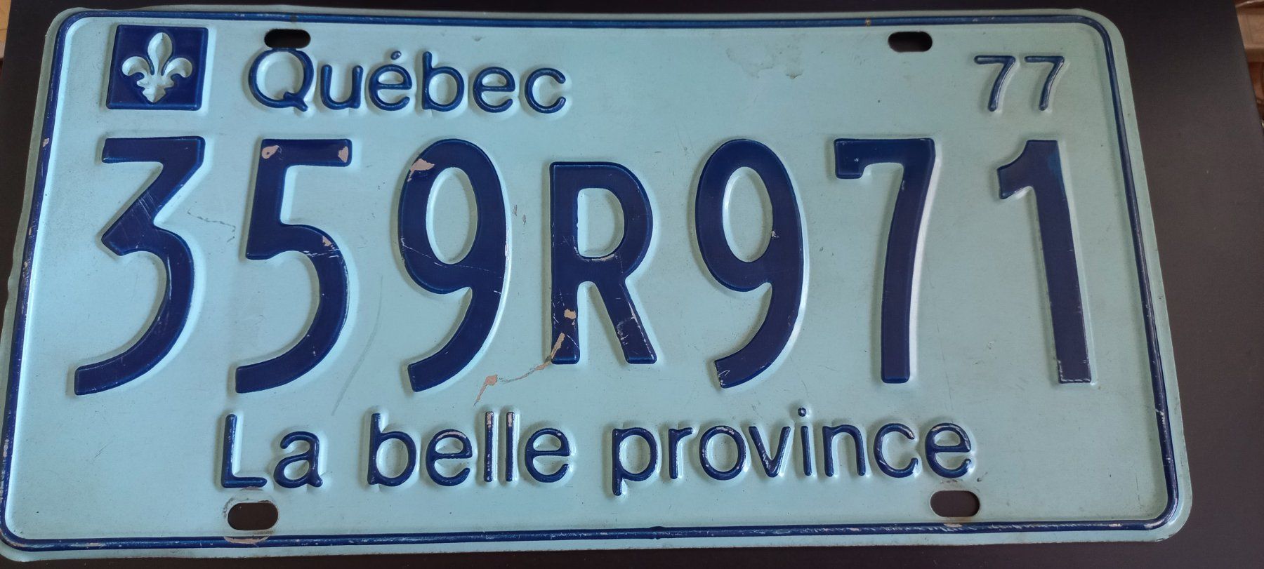 Insegne: Plaque du Canada – Usato da Cheyres venduto da Capitain