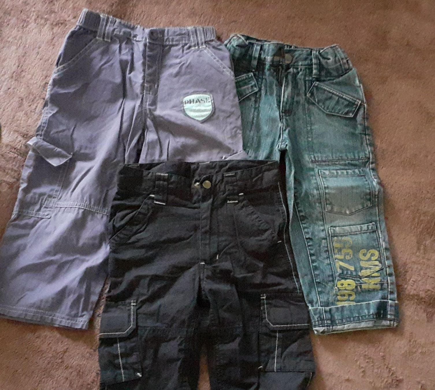 Lotti & Set di vestiti: Kleiderset gr 92 – Usato da Astano venduto da mclotto 1