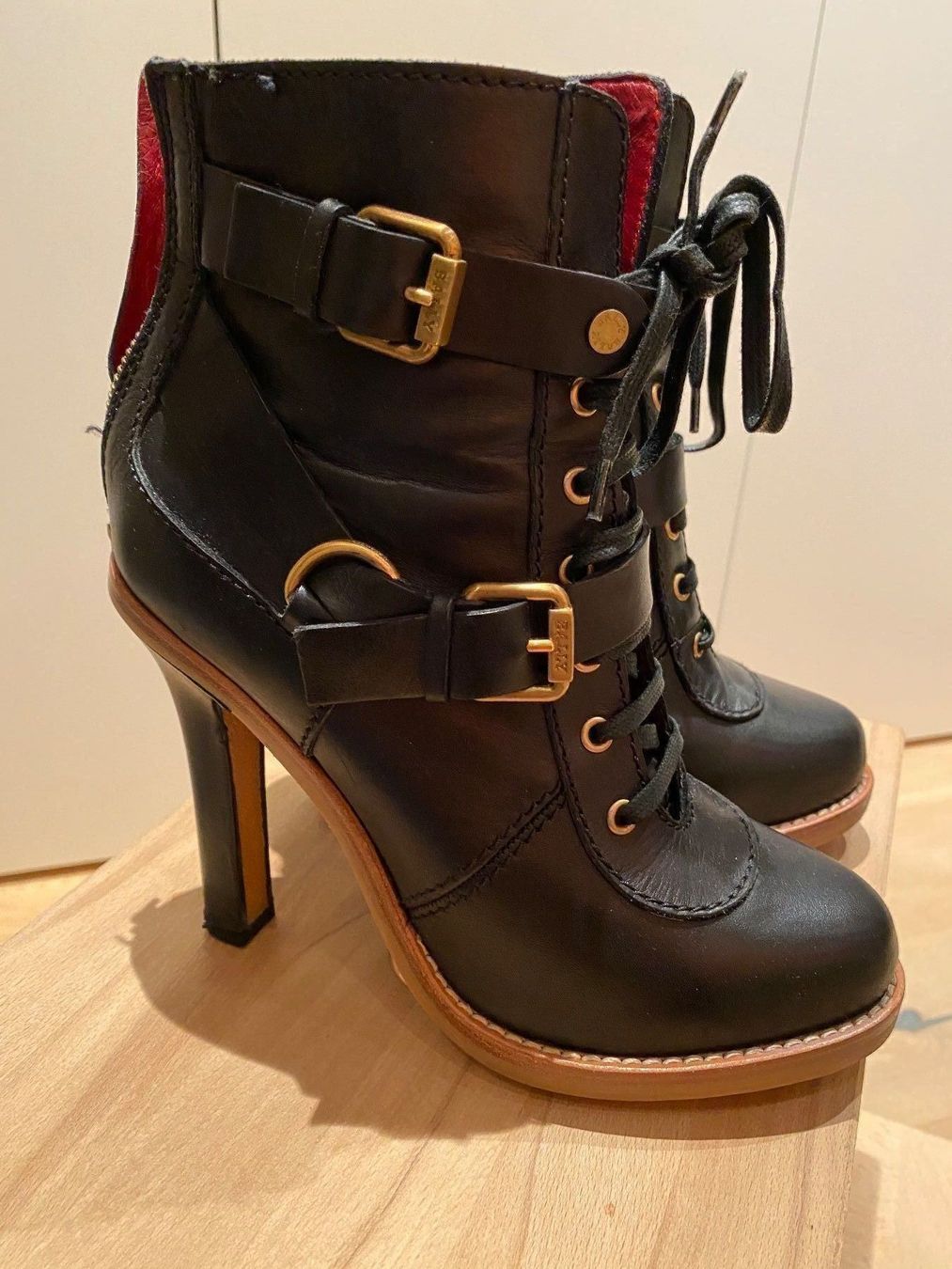 Bally Chaussures femmes: Bally Stiefel/Boot Gr. 37.5; NP >1‘000.- – D'occasion à Zürich par 1_marsmensch