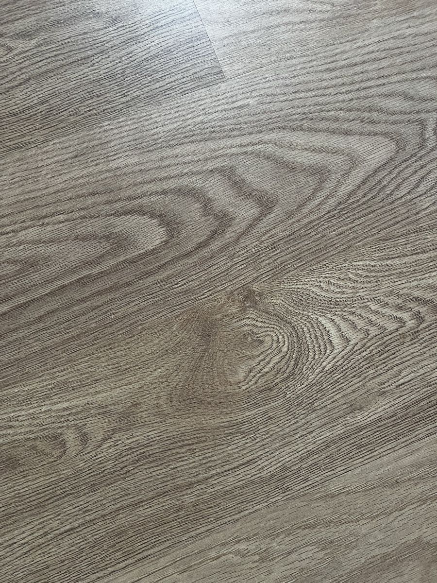 Rivestimenti per pavimenti: Laminat Holzboden ca. 32quadratmeter – Usato da Inkwil venduto da ram_mwq9 4