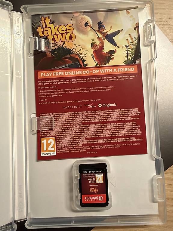 Jeux: It Takes Two  Nintendo Switch – D'occasion à Winikon par gandiva 1