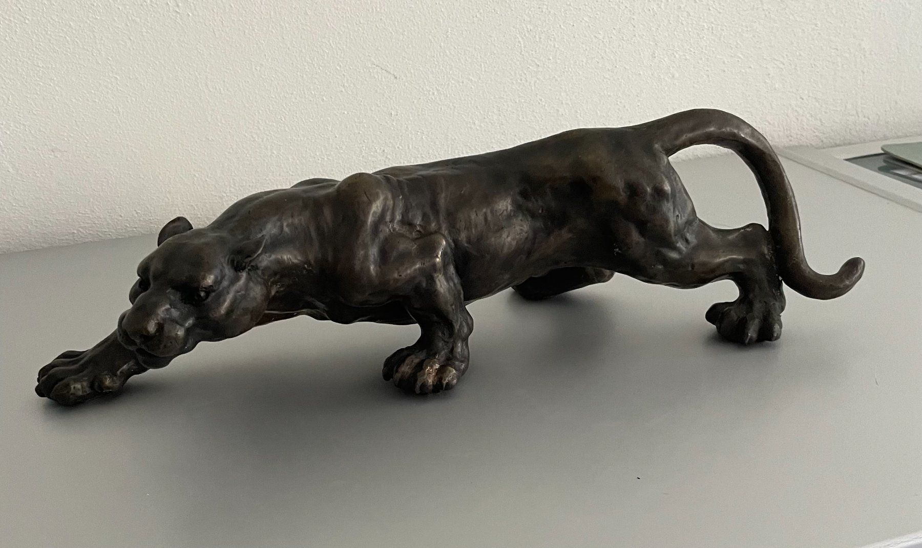 Figurines: Bronzefigur schleichender Panther, sign. Milo – D'occasion à Dietlikon par Porlezza 1