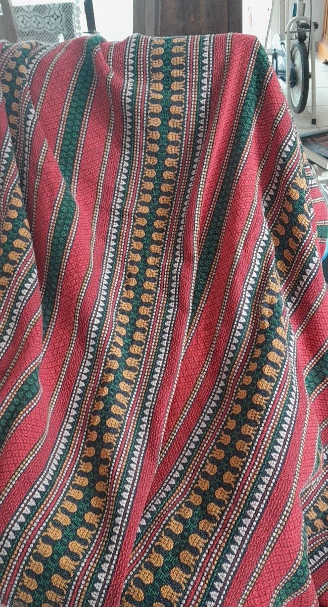 Coperte: Coperta a righe rosse  dorati e verdi – Usato da Carena venduto da bdi_dz9m