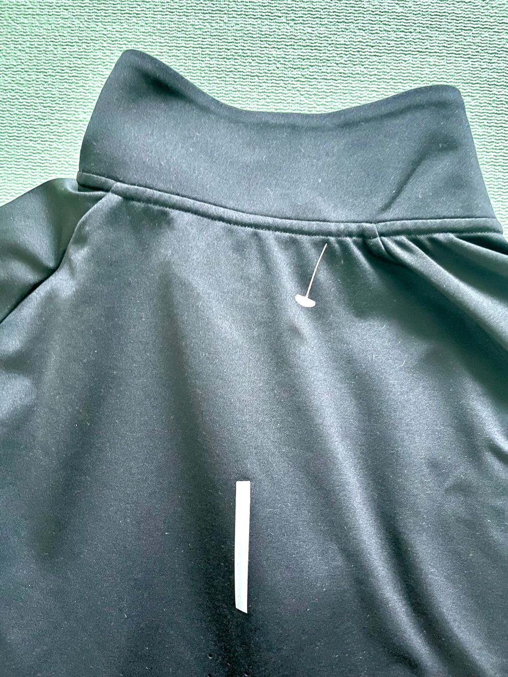 Canottiere & Pantaloni: NEU! Langarm Training Running Rollkragen/half-zip, Medium – Nuovo e nell'imballaggio originale da Kilchberg ZH venduto da LittleMissSunshine 5
