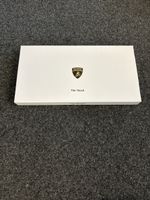 Lamborghini Huracan STO Handschuhe