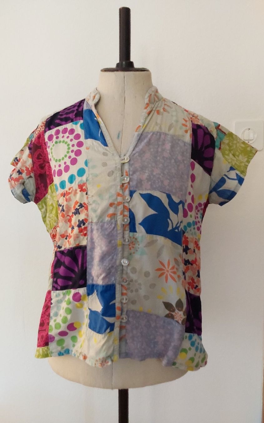 Chemisiers: Bluse Mandala 42/44 – D'occasion à Köniz par scopello12