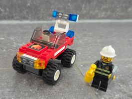 Lego 7241 CityFeuerwehrauto