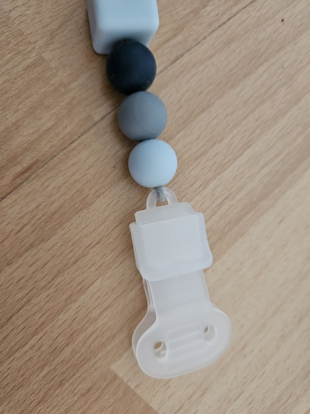 Succhiotti & catenelle porta ciuccio: Silikon Nuggikette blau – Nuovo (secondo la descrizione) da Zürich venduto da Kris8050 3