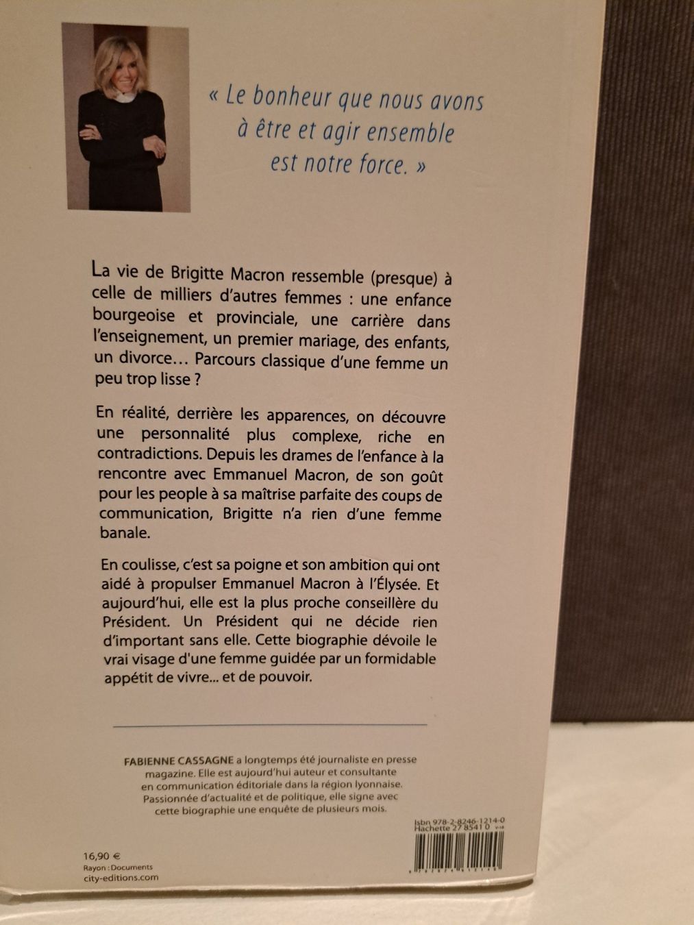 Libri: Livre Brigitte Macron - La Confidente - biographie – Nuovo (secondo la descrizione) da Sierre venduto da sabr11 1