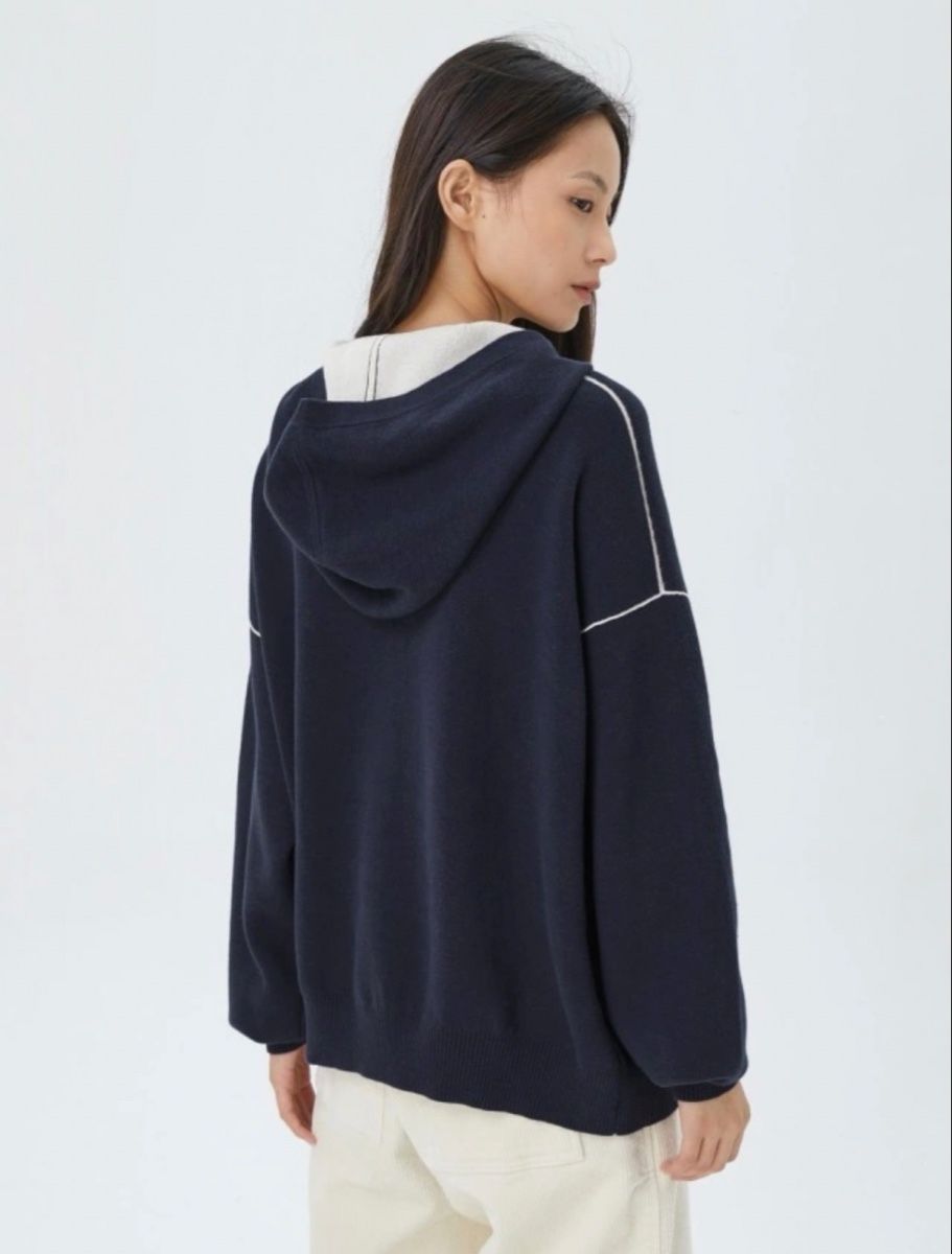 Gap Maglioni & Felpe: Gap Navy Hoodie Size L – Usato da Luzern venduto da ang_vgh6 5