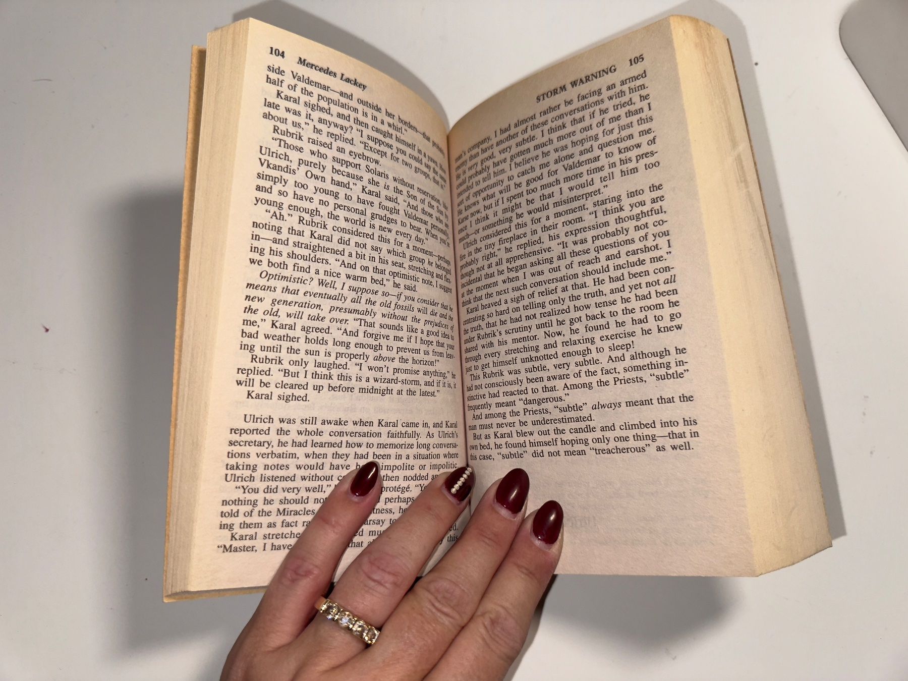 Libri: NOVEL: Mercedes Lackey, Storm warning – Usato da Grosswangen venduto da English_books 4