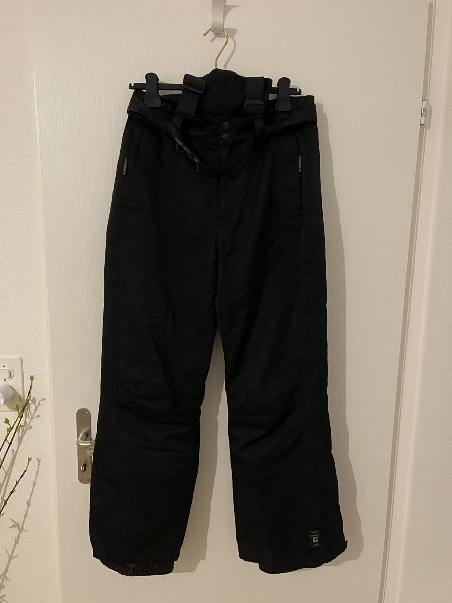 Killtec Pantaloni: Killtec Skihose, Grösse S, Schwarz, Top Zustand! – Usato da Wetzikon ZH venduto da Jan_wojt