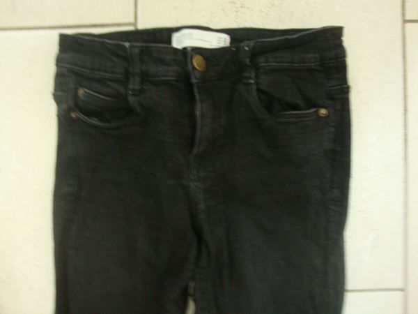 Zara Jeans: ZARA JEANS GR.34 – Usato da Rotkreuz venduto da Samballi 1