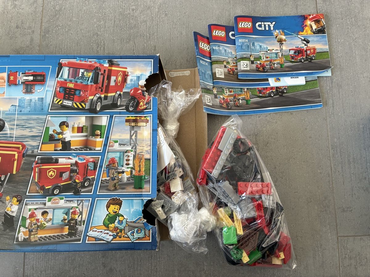 Lego Kit di costruzioni: Lego City 60214 – Usato da Luzern venduto da Flip_ 1