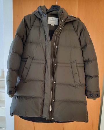 Wintermantel XL Woolrich grün