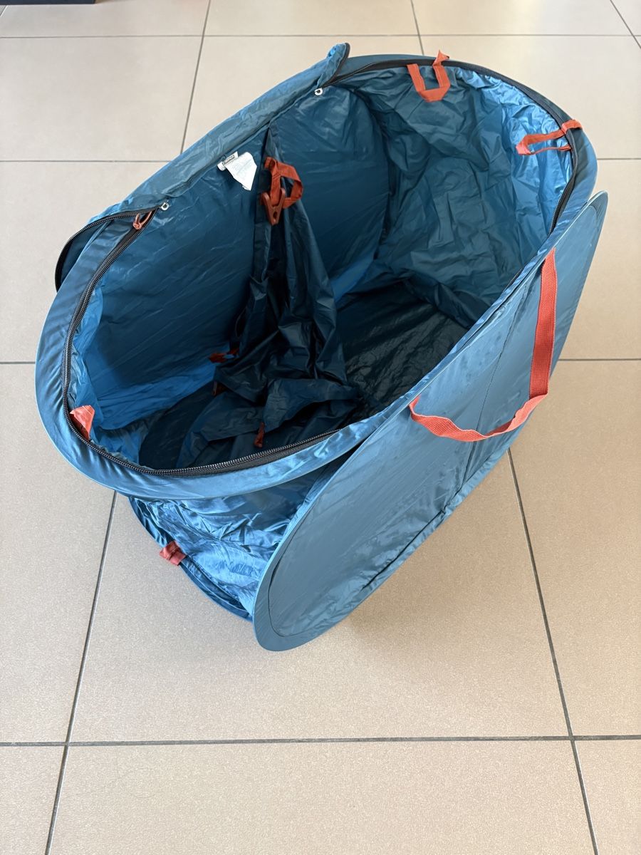 Poubelles: Poubelle de camping Quechua – D'occasion à Rossens FR par Kyuu 2