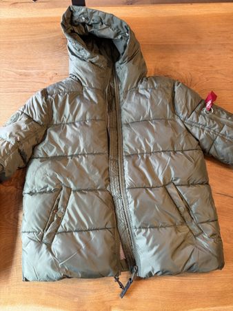 Alpha Industries Winterjacke oliv Grösse L sehr gut