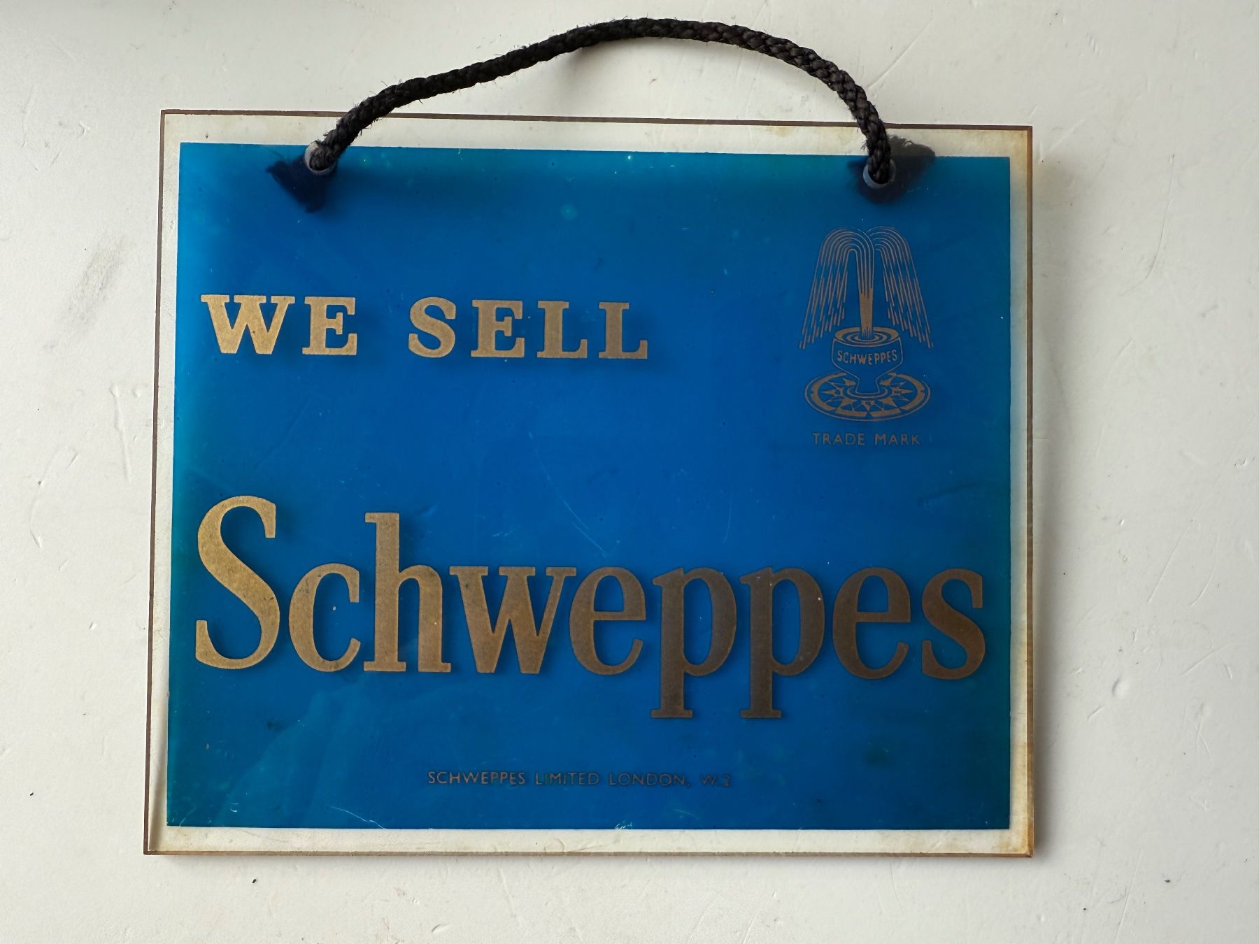 Schilder: Alte Schweppes Reklame – Gebraucht aus Zwingen von moje1 2