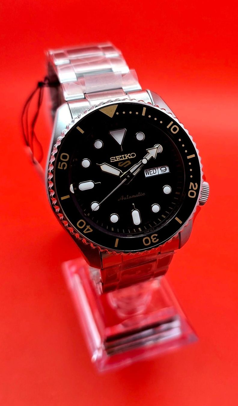 Seiko Orologi: SEIKO AUTOMATIC DAY-DATE FULLSET 2Y WARRANTY – Nuovo e nell'imballaggio originale da Neftenbach venduto da Taschen-Uhren 7
