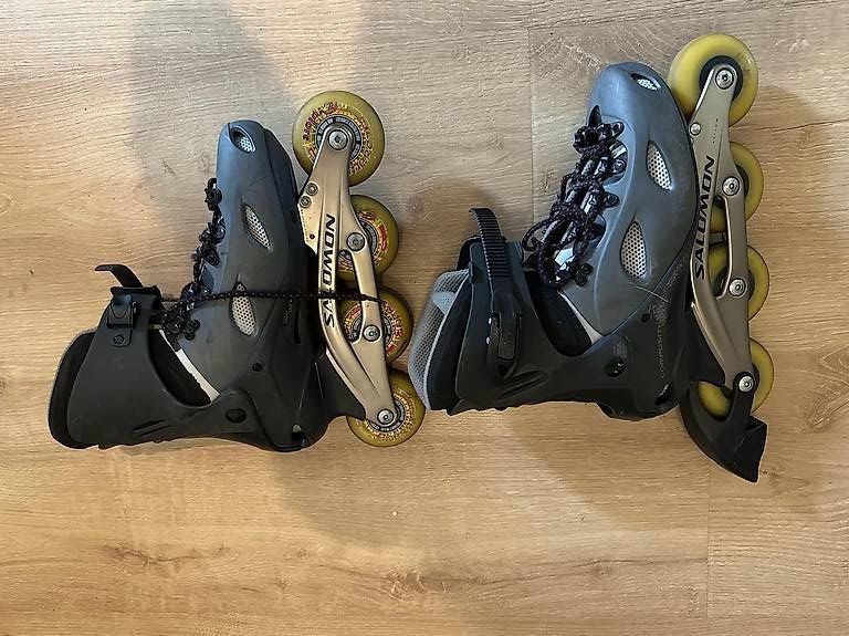 Salomon Pattini in linea & Pattini a rotelle: Inline Skates Salomon mit Schoner Set gebraucht schwarz – Usato da Pratteln venduto da anna123 1