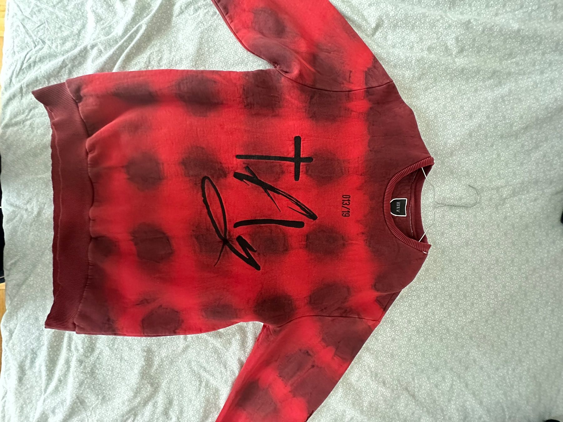 Pullover & Sweatshirts: Designer Pullover – Gebraucht aus Basel von ari_qn6c 5