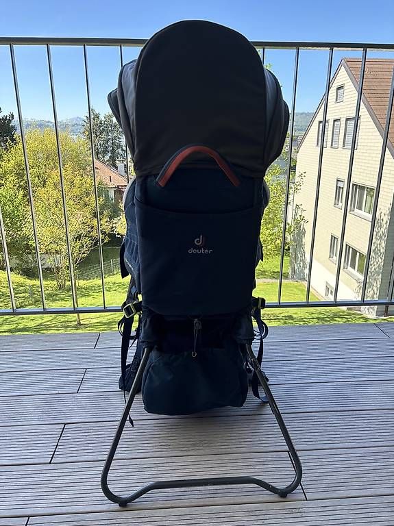 Deuter Zaini: Deuter Kid Comfort Active, Tragrucksack – Usato da Herrliberg venduto da Wille5 3