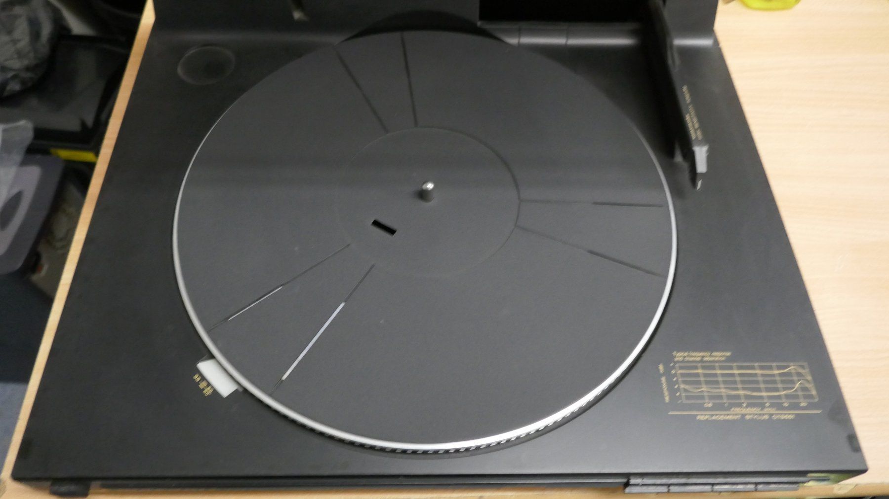 Marantz Giradischi: Marantz TT551 Plattenspieler – Usato da Wenslingen venduto da FairlightCMI 3
