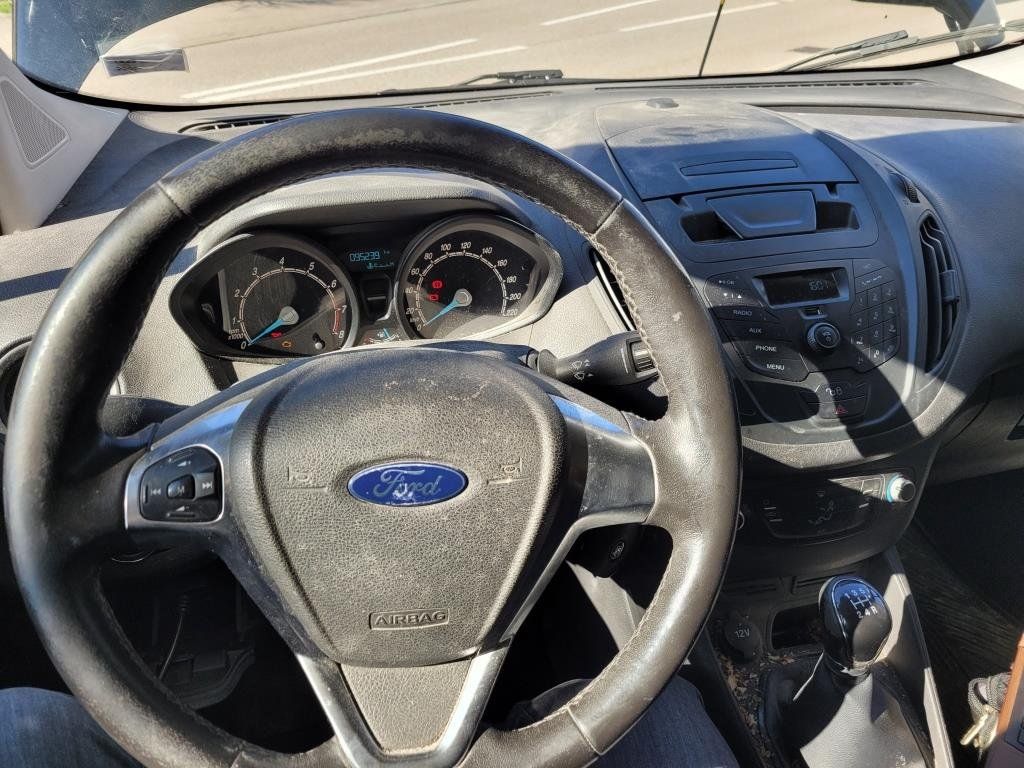 Ford Veicoli commerciali: A saisir FORD Transit Courier 1.0 SCTi UTILITAIRE Climat – Usato da St-Imier venduto da Talo1 2