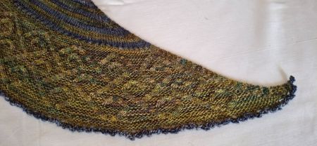 Schultertuch "Carradal", handgestrickt  100% Merino    NEU