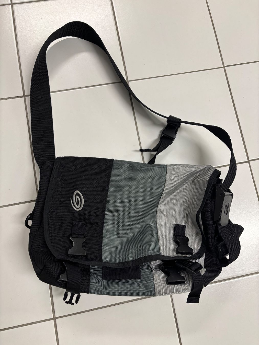 Timbuk2 Borse: Umhängetasche Timbuktu – Usato da Künten venduto da Derosa03