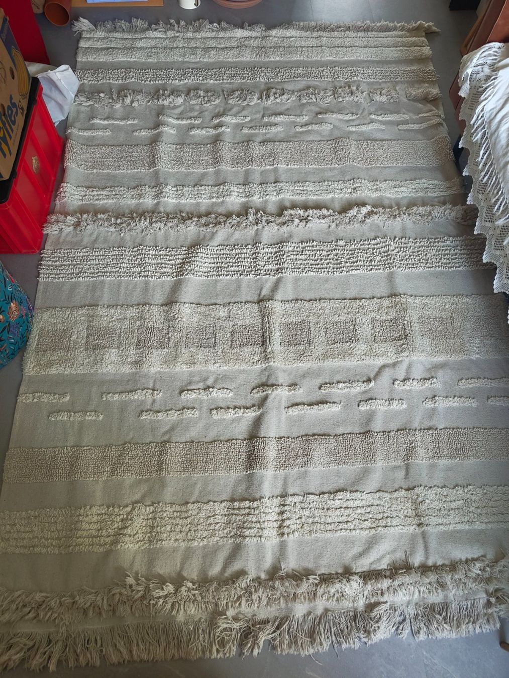 Teppiche: Teppich Lorena Canals Air 240 x 170 cm – Gebraucht aus Chur von ninalila