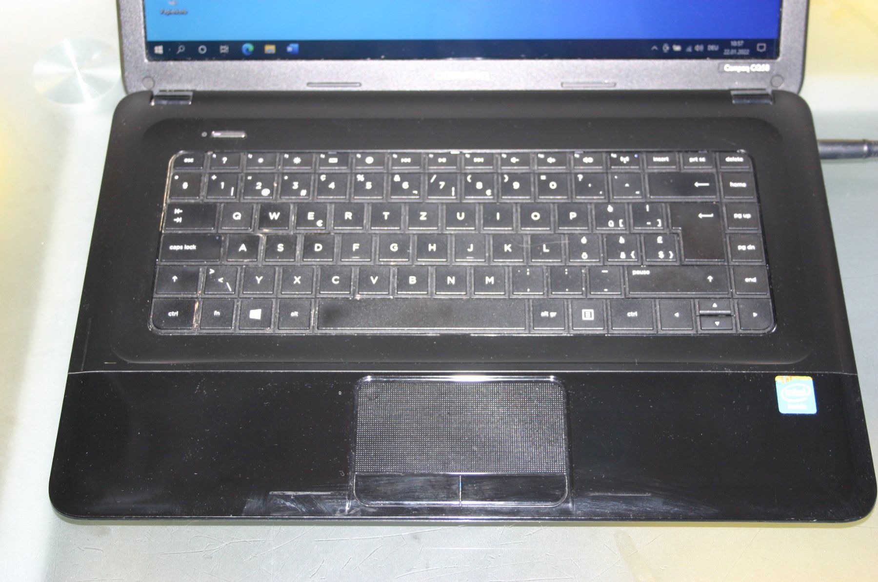 Compaq Notebooks: Schönes und gepflegtes Compaq CQ58 mit Win10 oder Win11 – Gebraucht aus Stettlen von Bigjm 2