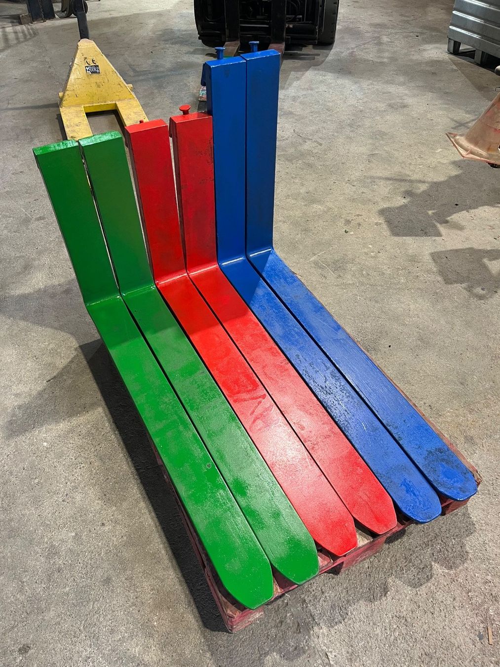 Carrelli elevatori e a forche: 3 paires fourches à palettes – Usato da Bioley-Magnoux venduto da Salvo25 2