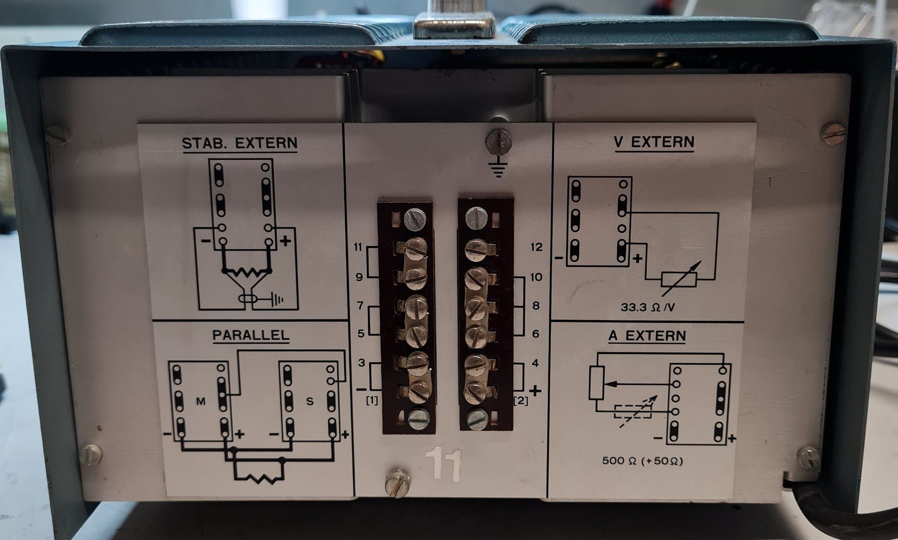Elettrotecnica: Labornetzgerät linear Dr. Wittmer 0-70/72V, 0-1A – Usato da Horw venduto da Arta20000 9