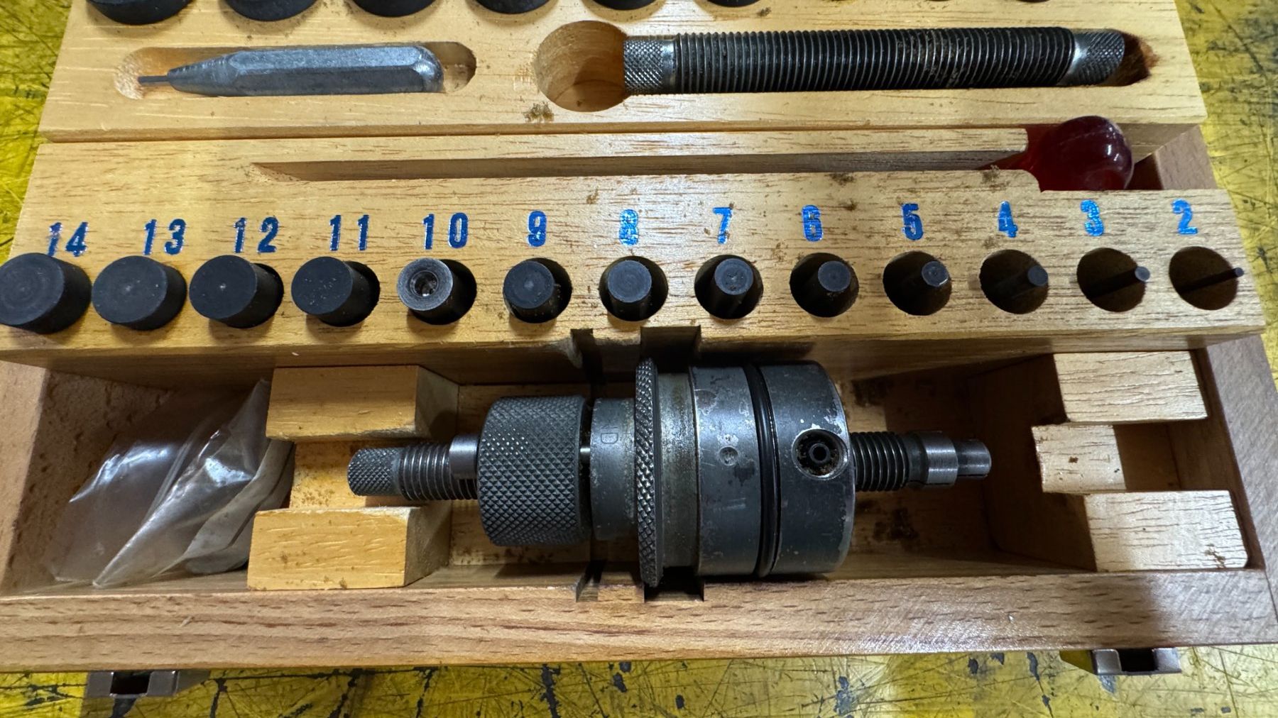 Tutti gli attrezzi: Moser Precision Stop F 48/173 E, Top Zustand, – Usato da Magden venduto da Fmtech 2