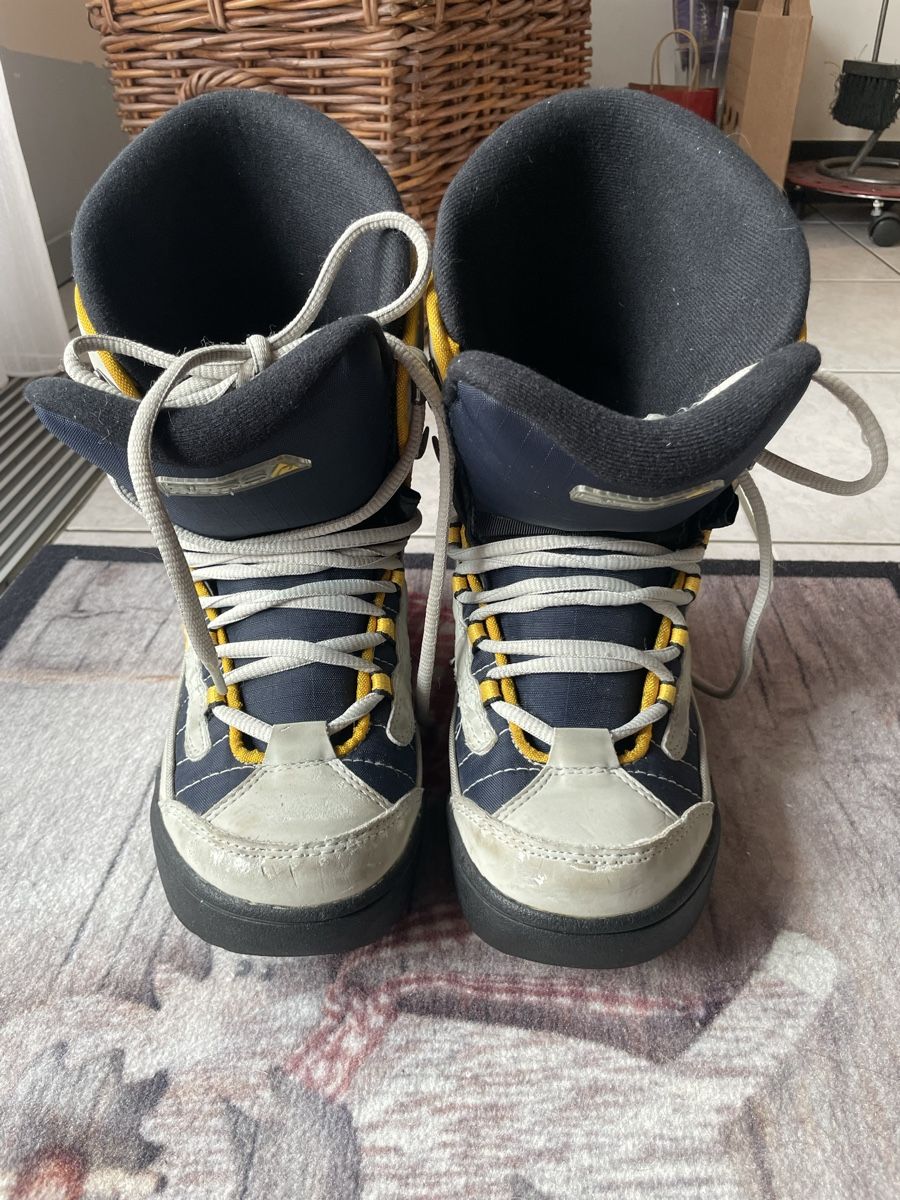 Snowboard Nitro Scarpe da uomo: Scarpone Snowboad NITRO – Usato da Mezzovico venduto da esa_d9tc