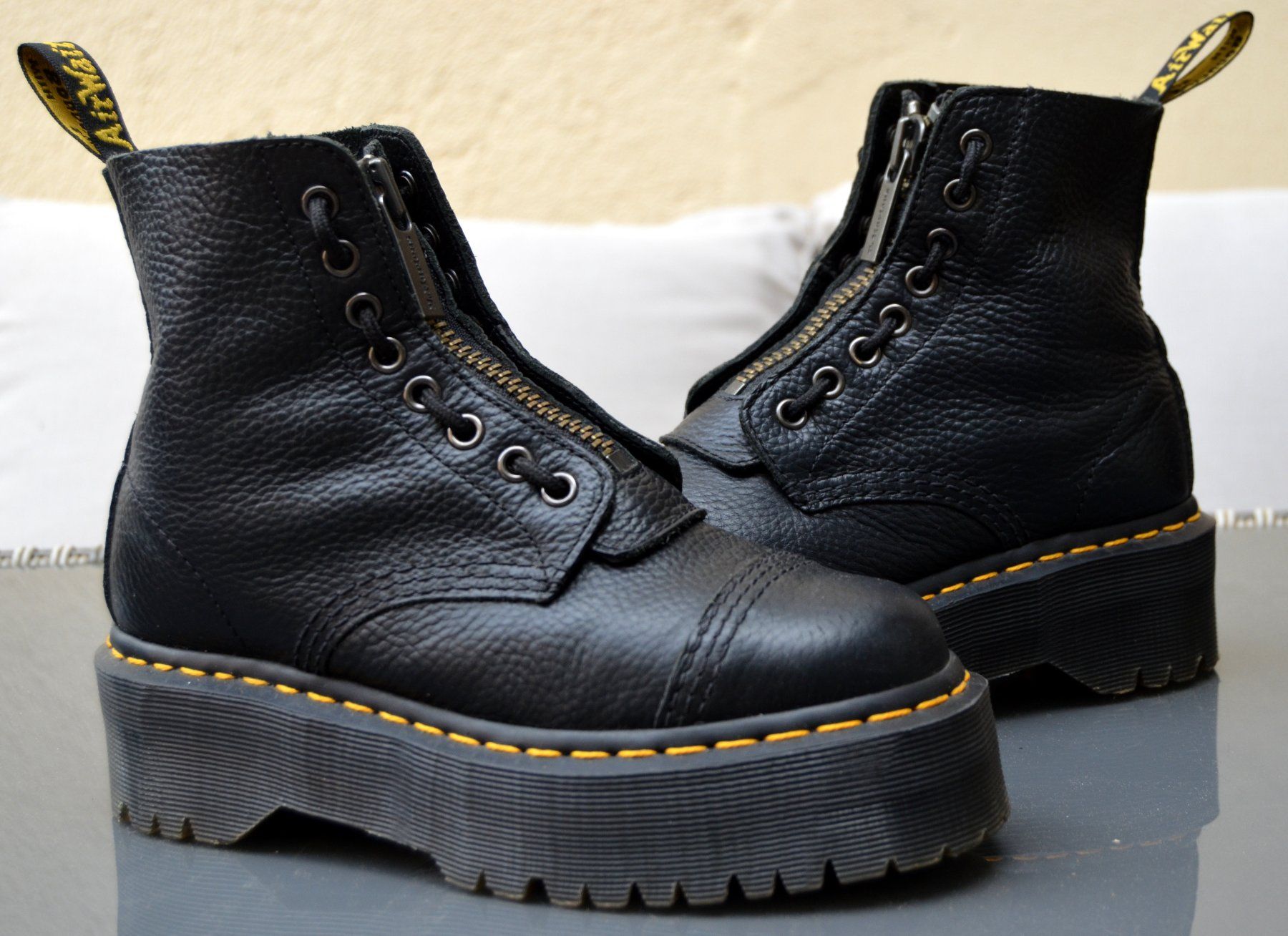 Dr. Martens Scarpe da donna: Boots / Bottes Dr. Martens Sinclair   .37 – Usato da Collonges venduto da arashee 2