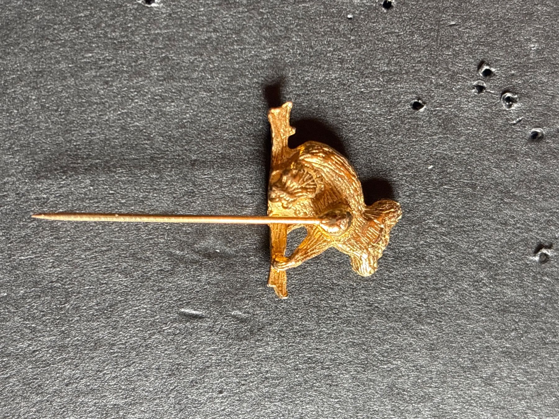 Placchette & Badge: Anstecknadel Quala Tiere pm – Usato da Lützelflüh-Goldbach venduto da NicoleL. 1