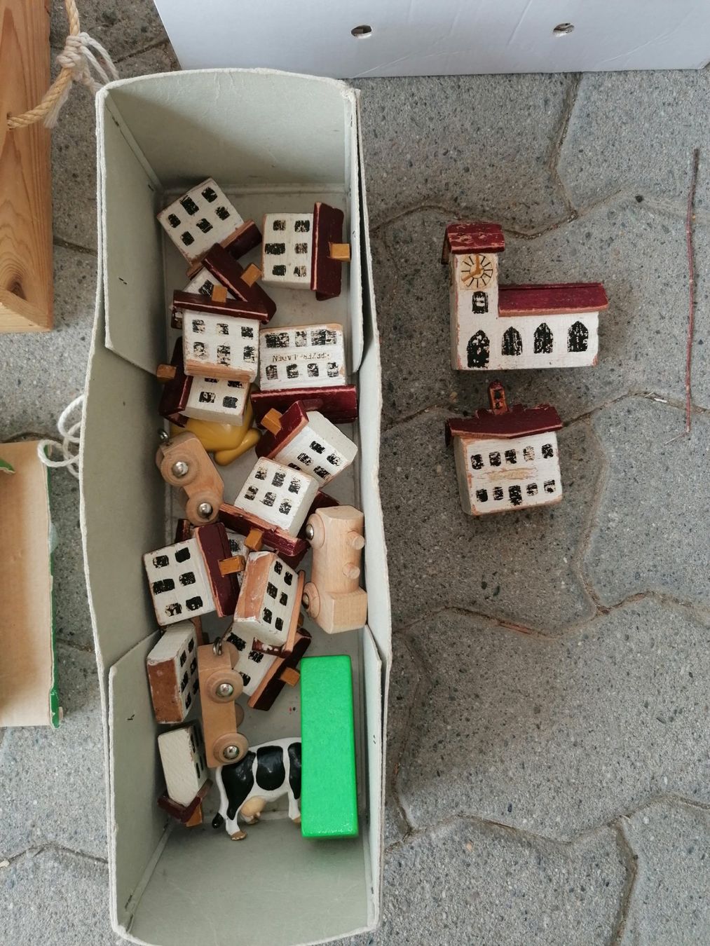 Brio Spielzeuge: Alte BRIO Eisenbahn – Gebraucht aus Burgdorf von A006972 3