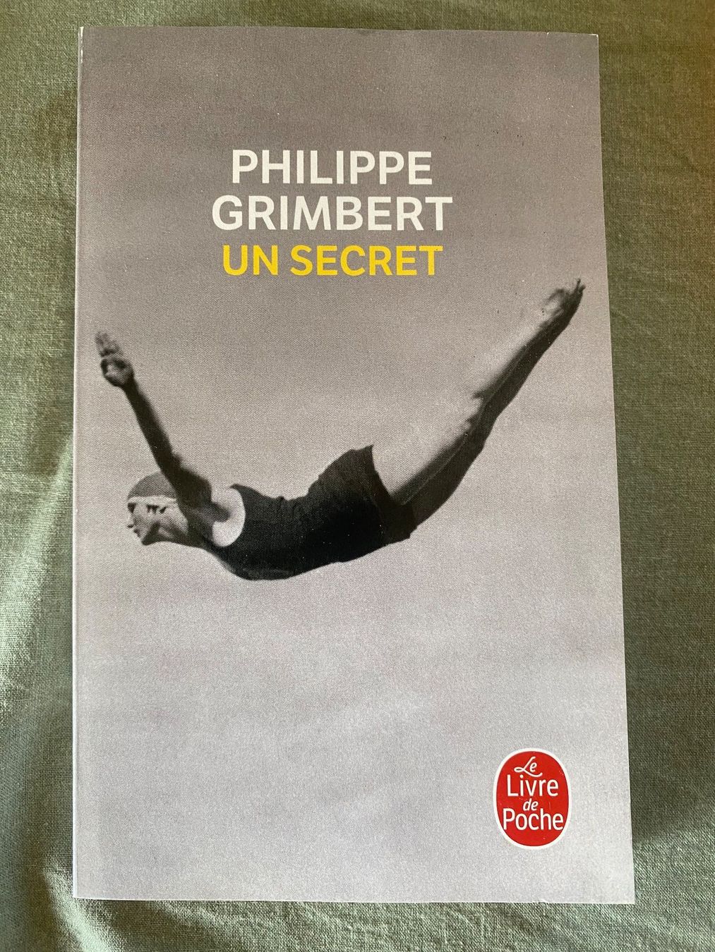 Bücher: Un Secret von Philippe Grimbert – Neu (gemäss Beschreibung) aus Steffisburg von mei_t2yt