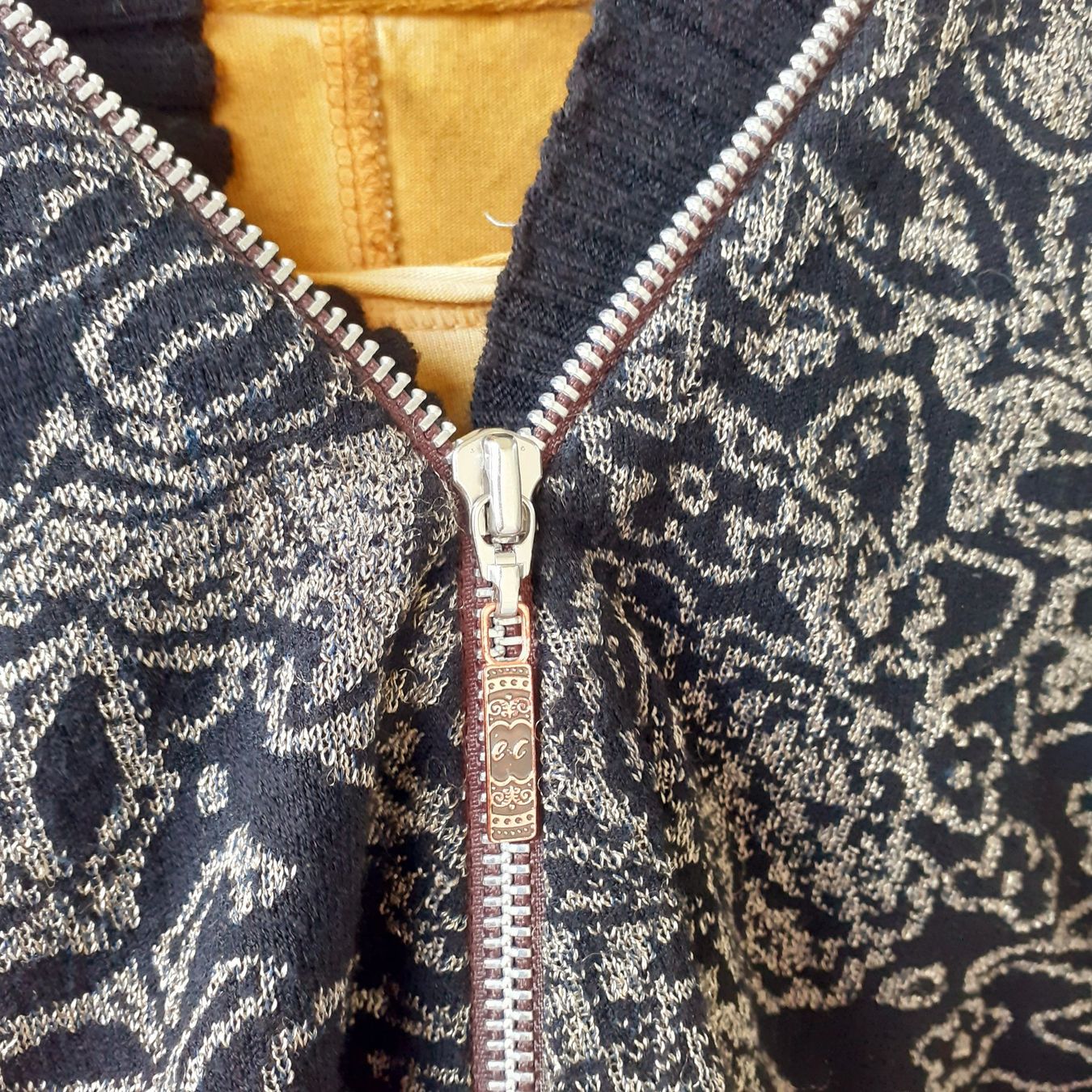 Eva & Claudi Jacken: Eva & Claudi Strickjacke, M/L – Gebraucht aus Bern von Solarsystem 9