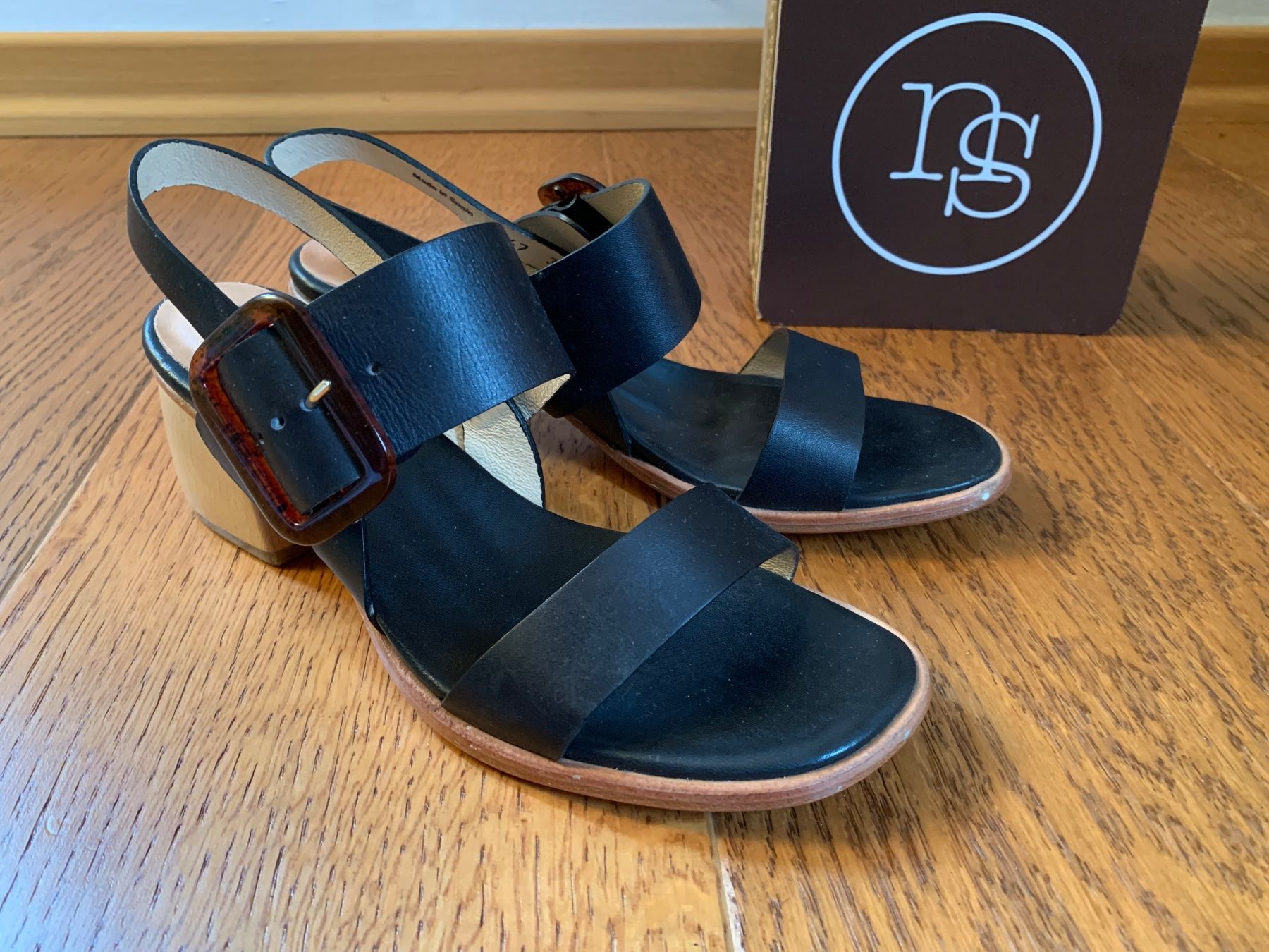 Neosens Scarpe da donna: Neosens Verdiso 3147 ebony Gr.37 – Nuovo (secondo la descrizione) da Zürich venduto da finsti