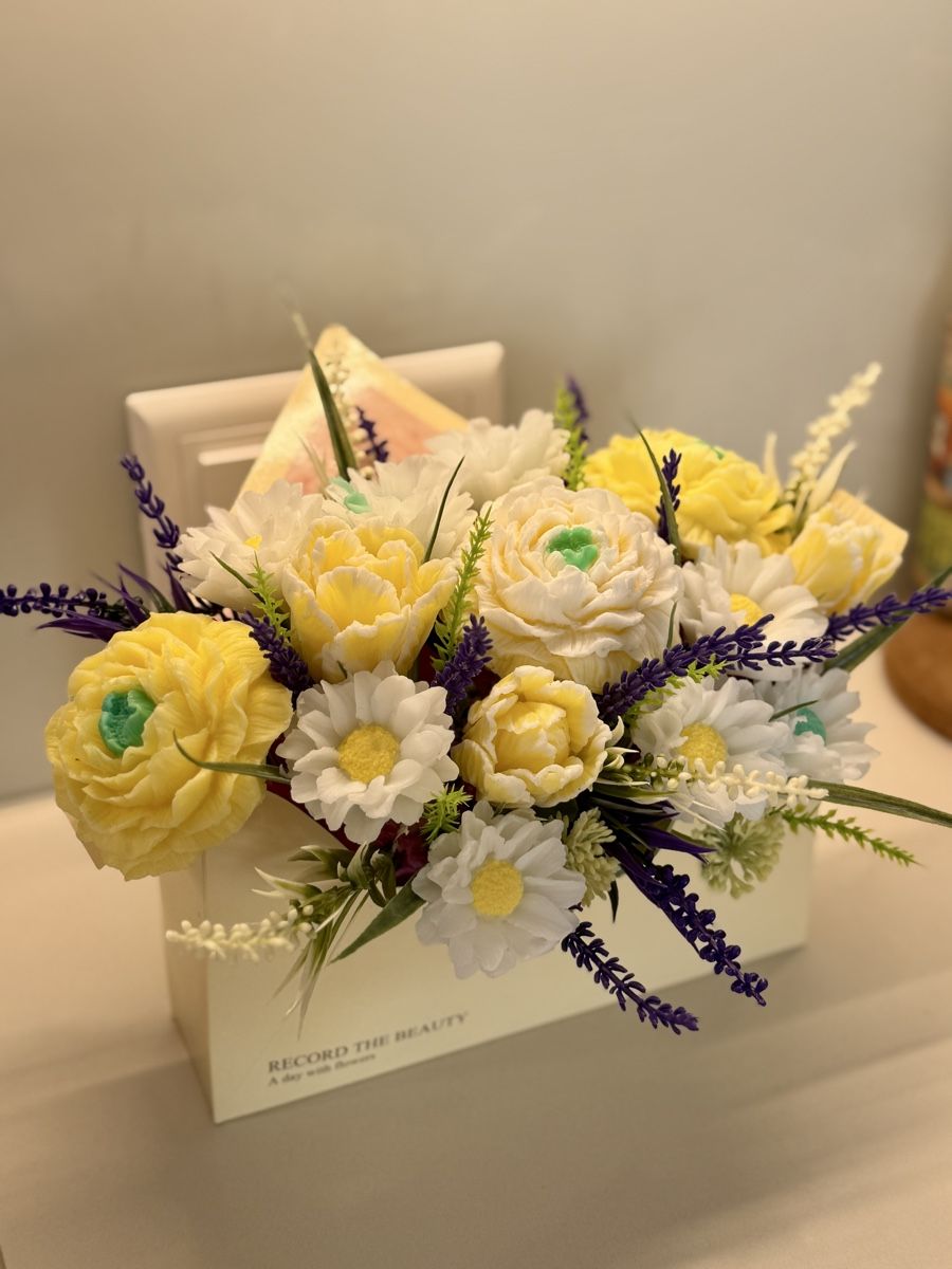 Alle Dekorationen: Handgemachtes Seifenblumen-Bouquet – Neu und originalverpackt aus Nebikon von gib_nz8p 2