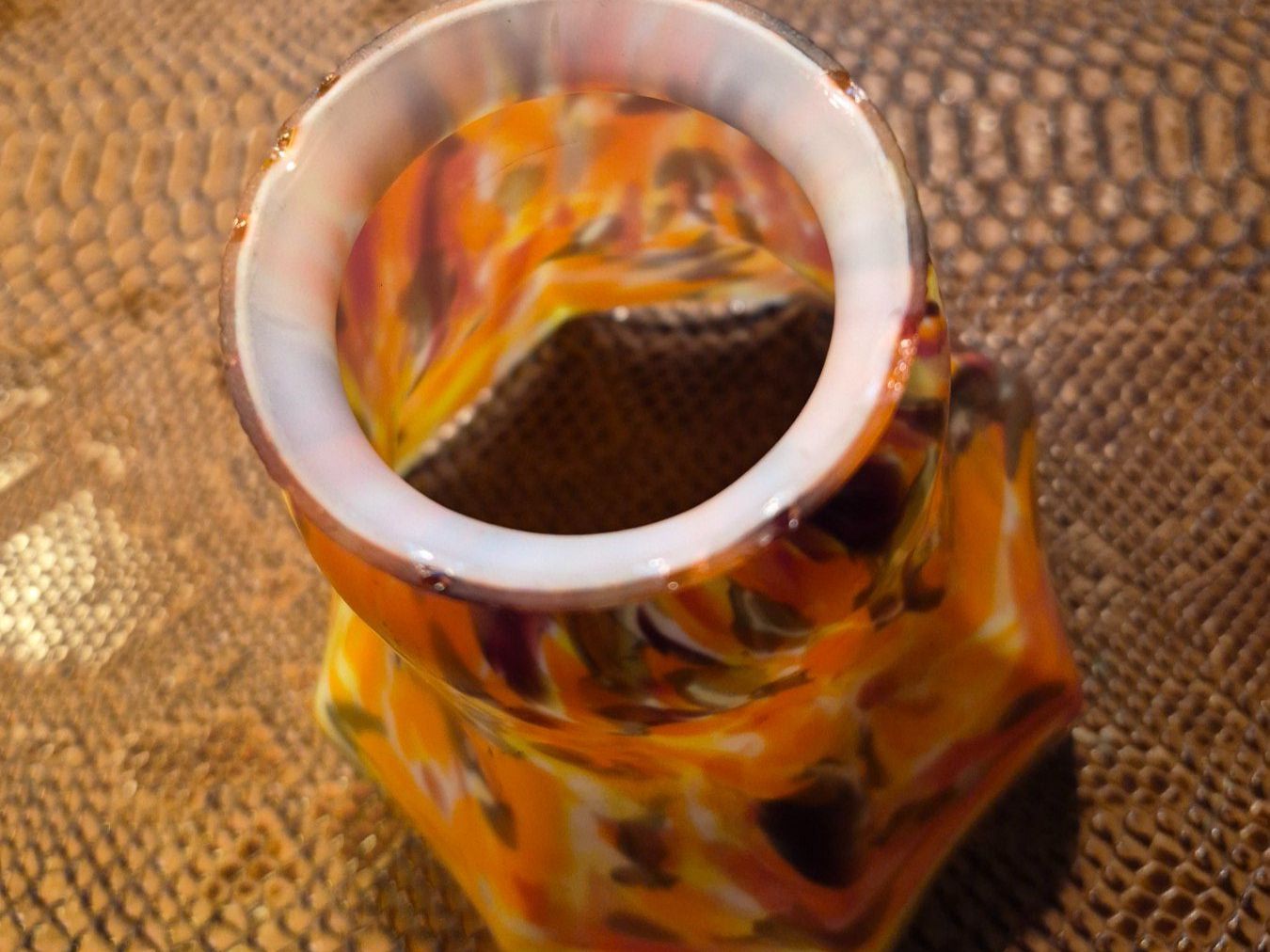 Lampes: Verre de lampe ancien multicolore – D'occasion à charmoille par mir_my9f 2