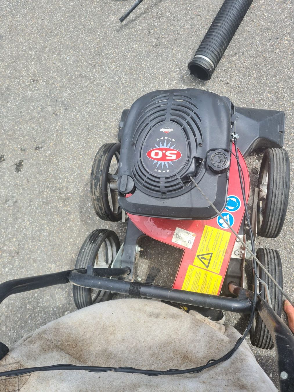 Tutte le macchine: Laubsauger IBEA IB-2750 – Difettoso da Grünenmatt venduto da holzskulptur 2