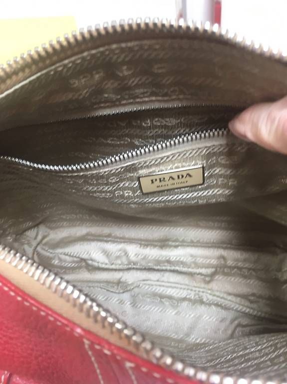 Prada Taschen für Damen: Prada Tasche Original Rot – Neu (gemäss Beschreibung) aus UITIKON-WALDEGG von Lamabr1 3