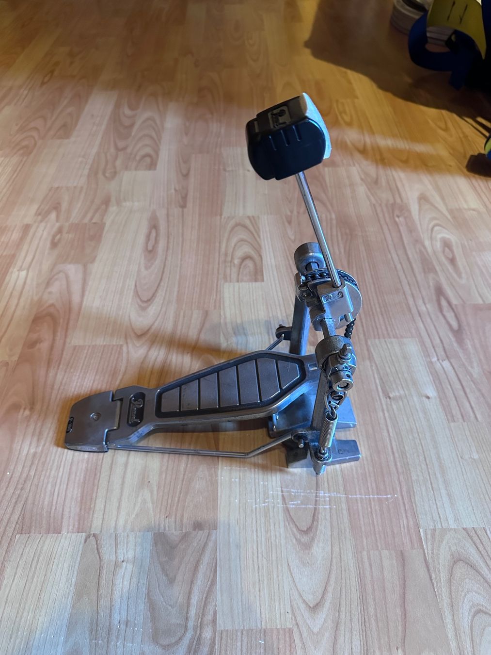 Strumenti musicali: Batterie Pearl Export + Siège + Pédale – Usato da Estavannens venduto da Woupitoupitouwoup 1
