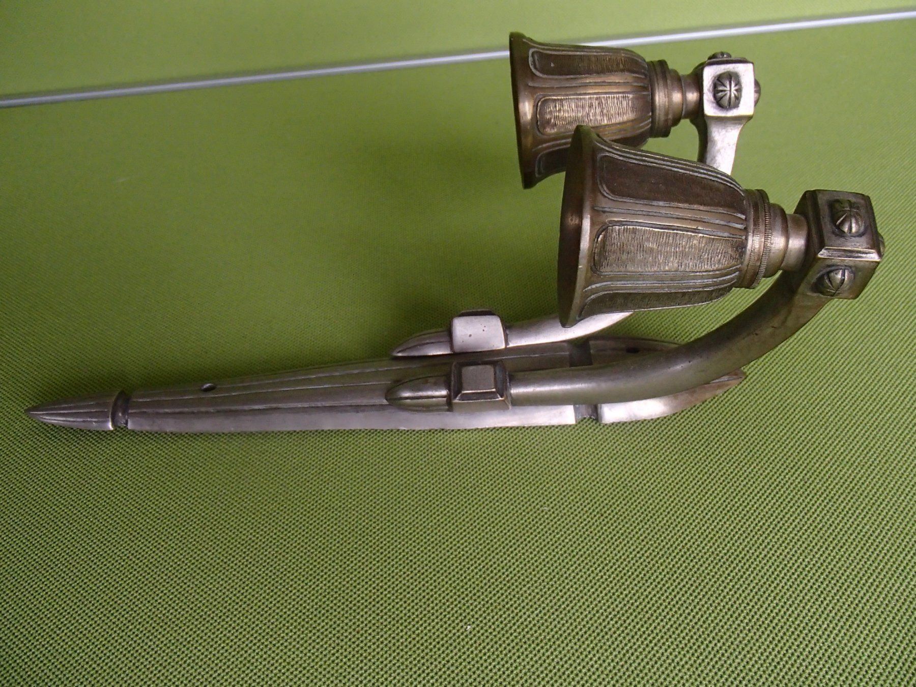 Lampes: vernickelte Art Deco Bronze Wandlampe – D'occasion à Schöfflisdorf par pullux 6