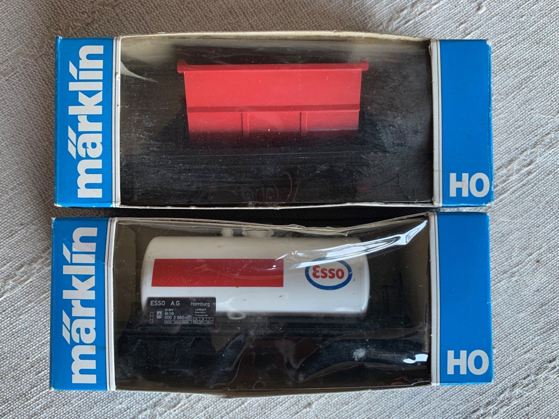 Märklin Modellini di ferrovie: 2 Märklin Güterwagen H0 – Usato da Volketswil venduto da zwitsch33