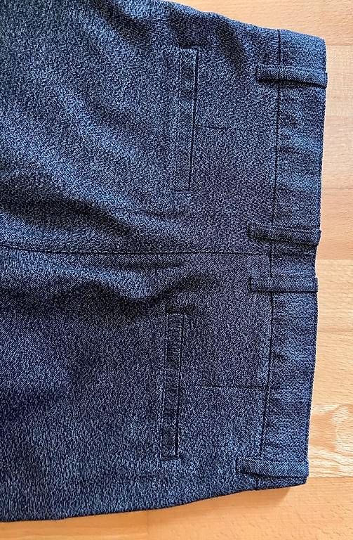 Pantaloni: Hose – Usato da Horgen venduto da braids3 3